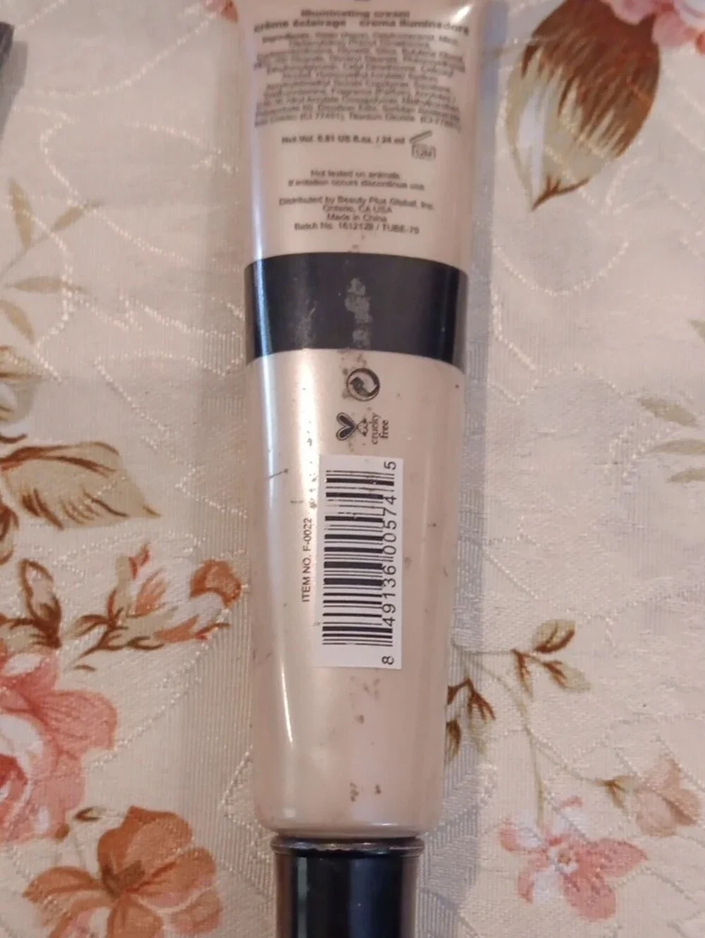 it cosmetics Bye Bye Under Eye Concealer - Light Beige